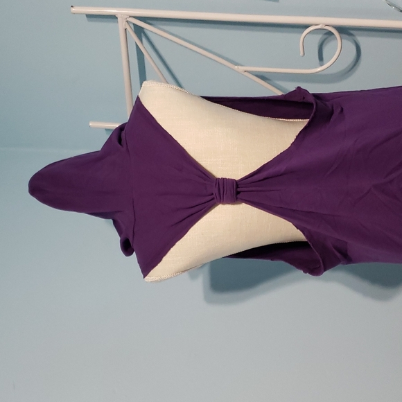 Hooded Vest - Picture 10 of 14